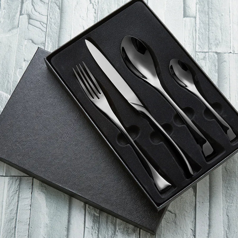 The Chic Cutlery Set